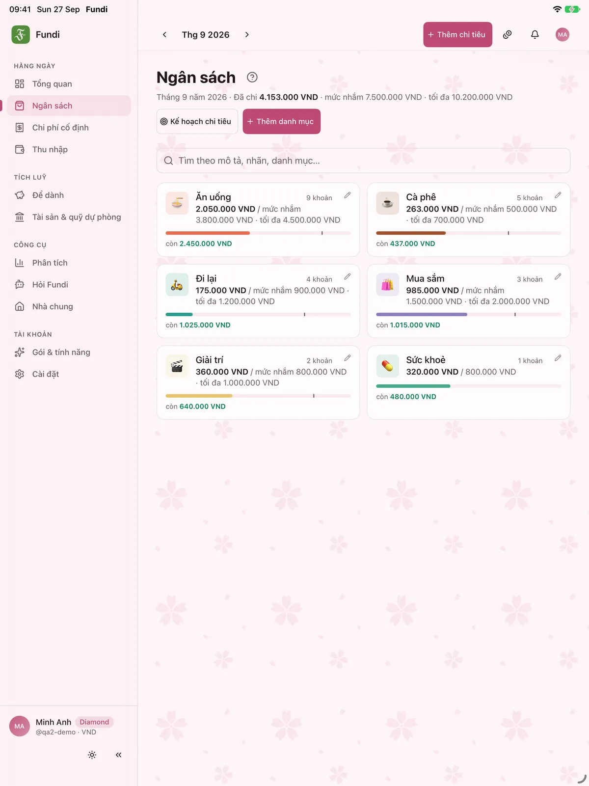 Trên iPad, rộng rãi như trên máy tính.